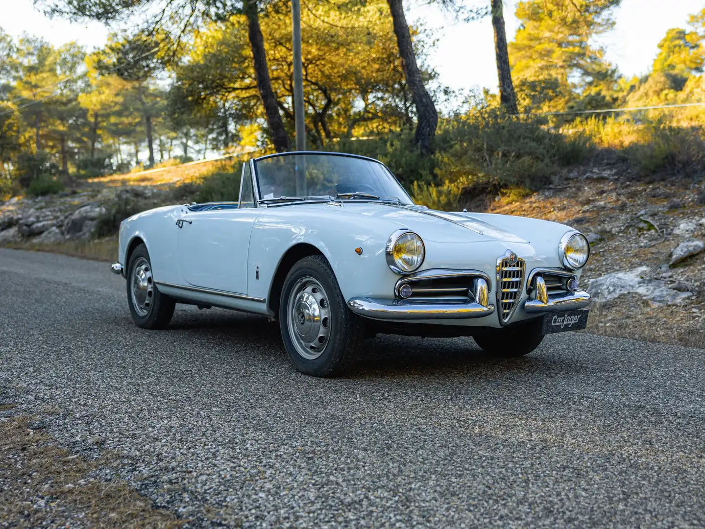 Alfa Romeo Giulietta Spider Veloce Azul - 1
