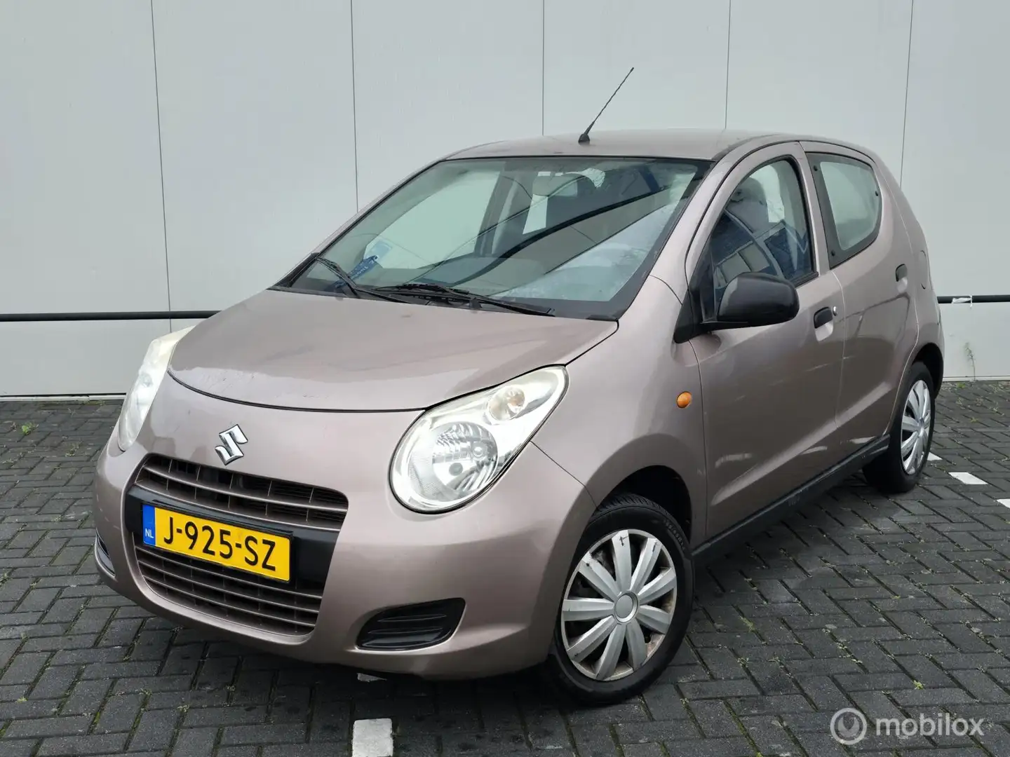 Suzuki Alto 1.0 Comfort apk 06-2026! Marrone - 1