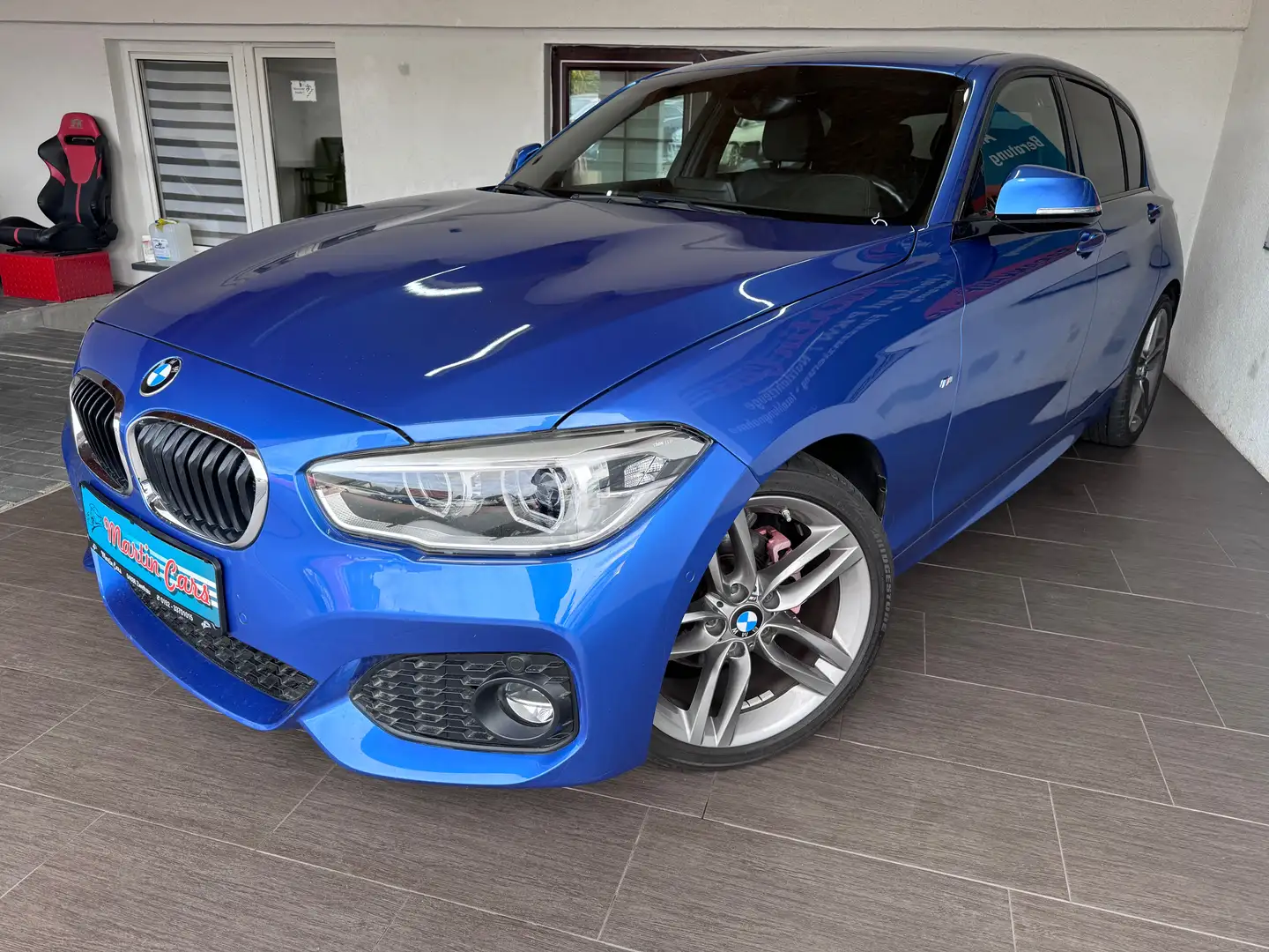 BMW 116 1.Hand M-fuehrung 51TKM NAVI Anhaenger schreckheft Blau - 1