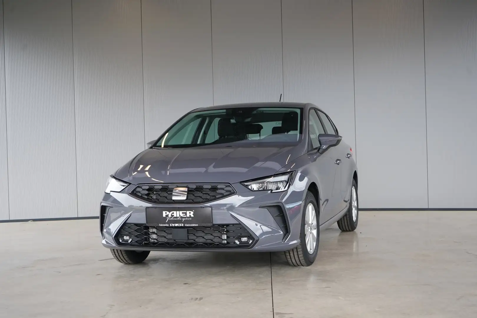 SEAT Ibiza Reference 1.0 TSI 95PS Grau - 2