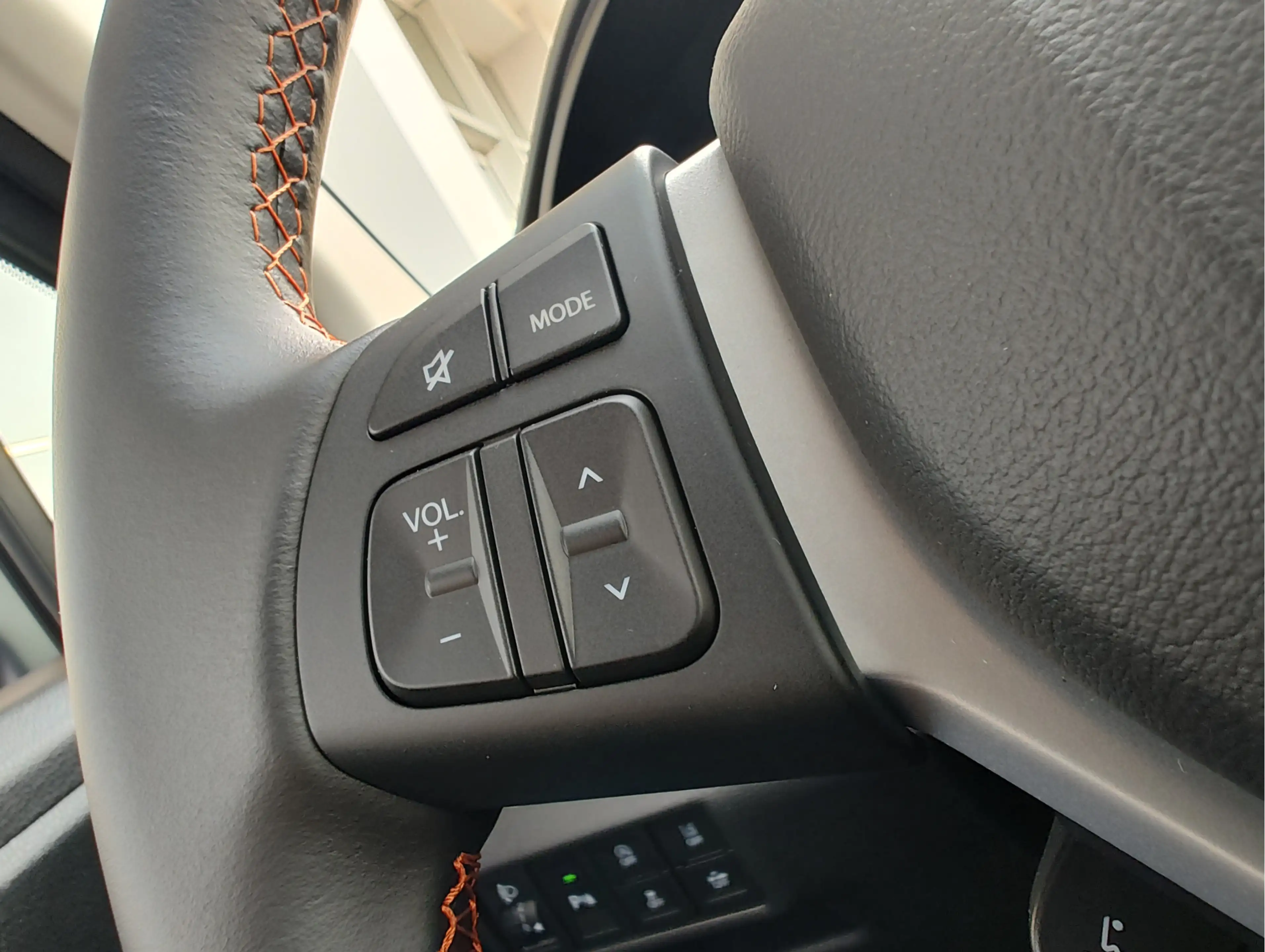 Suzuki S-Cross 1.4 BOOSTERJET SE 60 SMART HYBRID Direct Leverbaar — photo 18