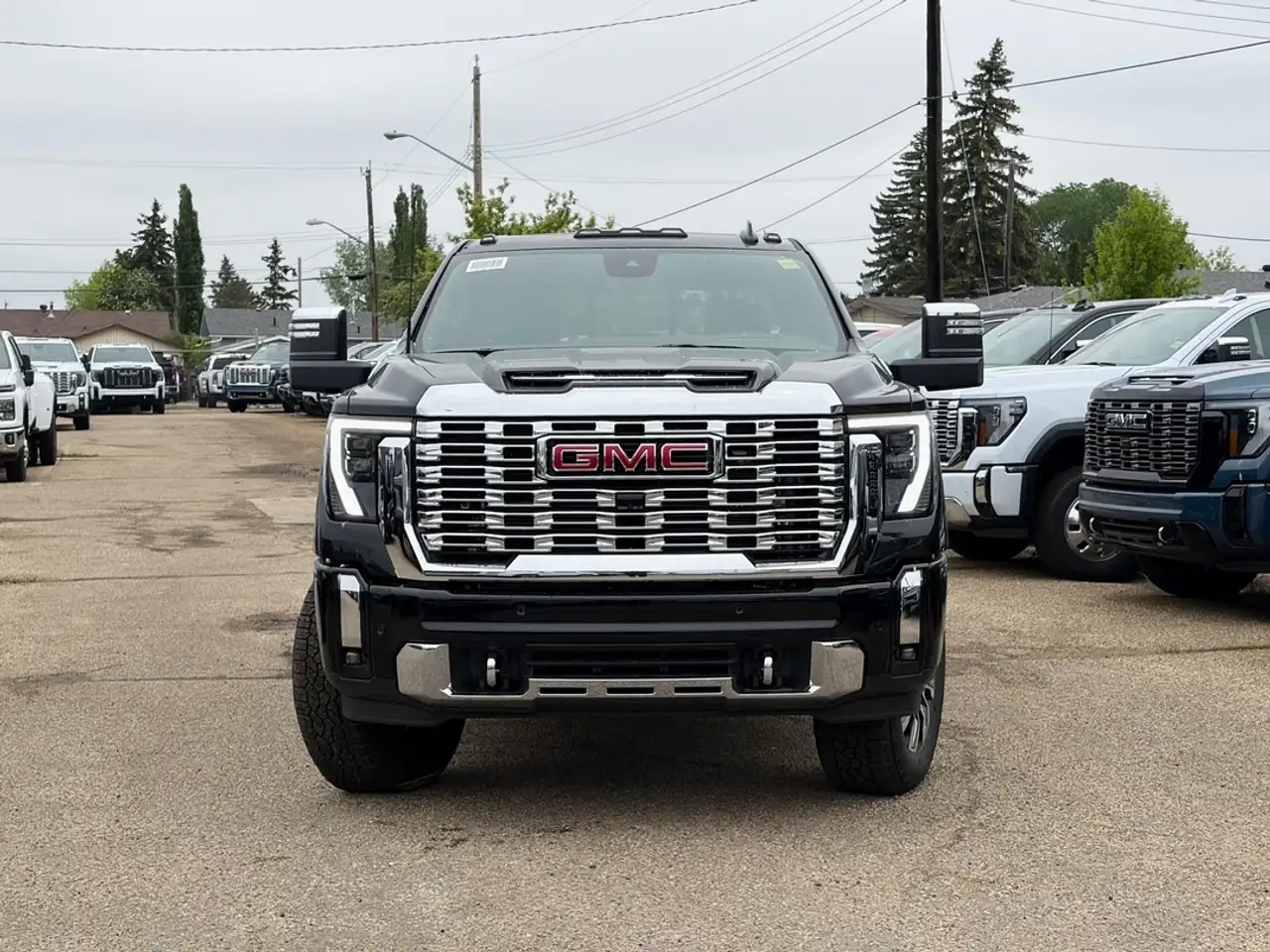 GMC Sierra 3500HD photo GMC Sierra 3500HD