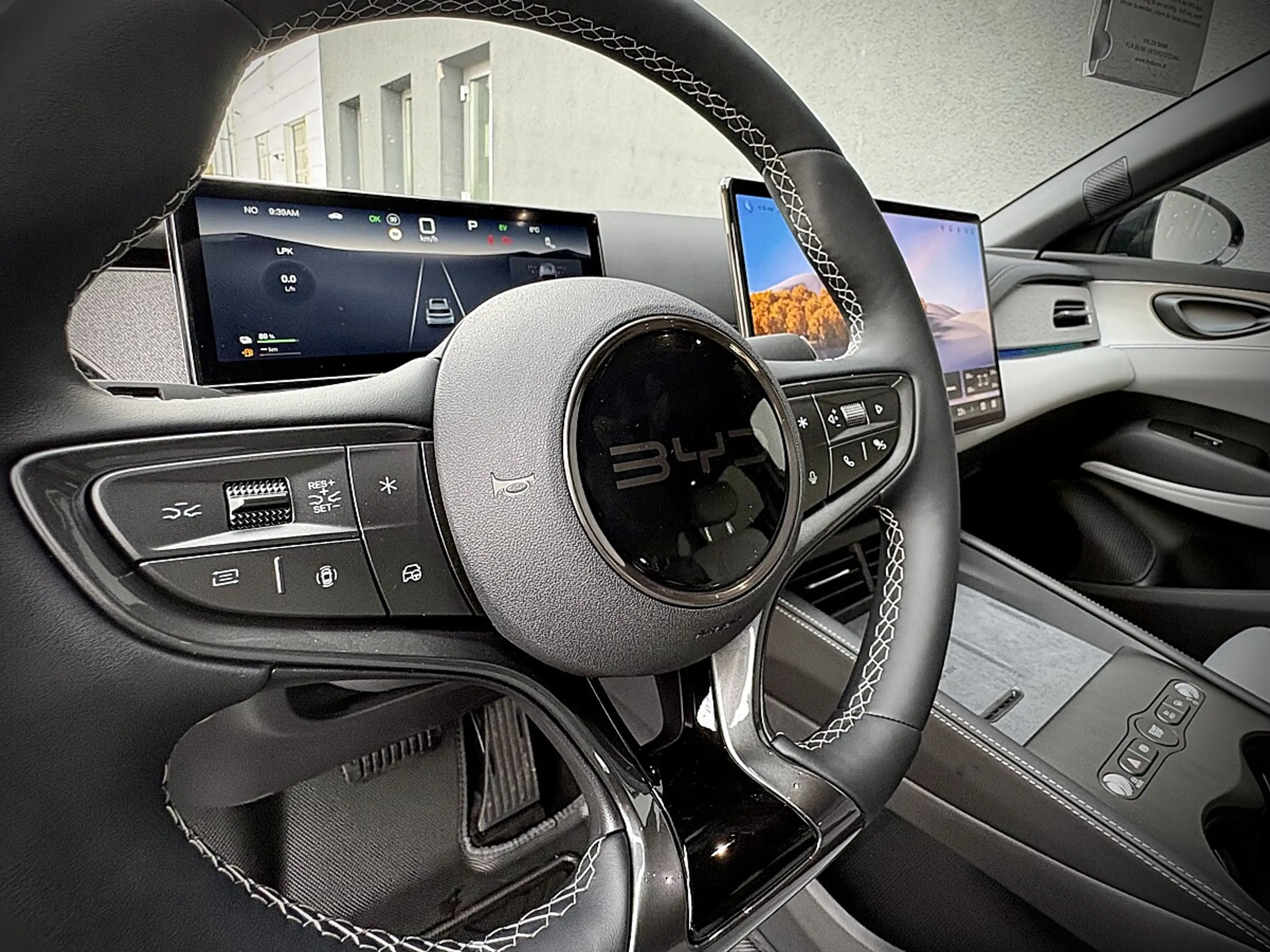 BYD Seal 6 DM-i Touring Comfort PHEV 19kWh 212PS LEASING A... — photo 14