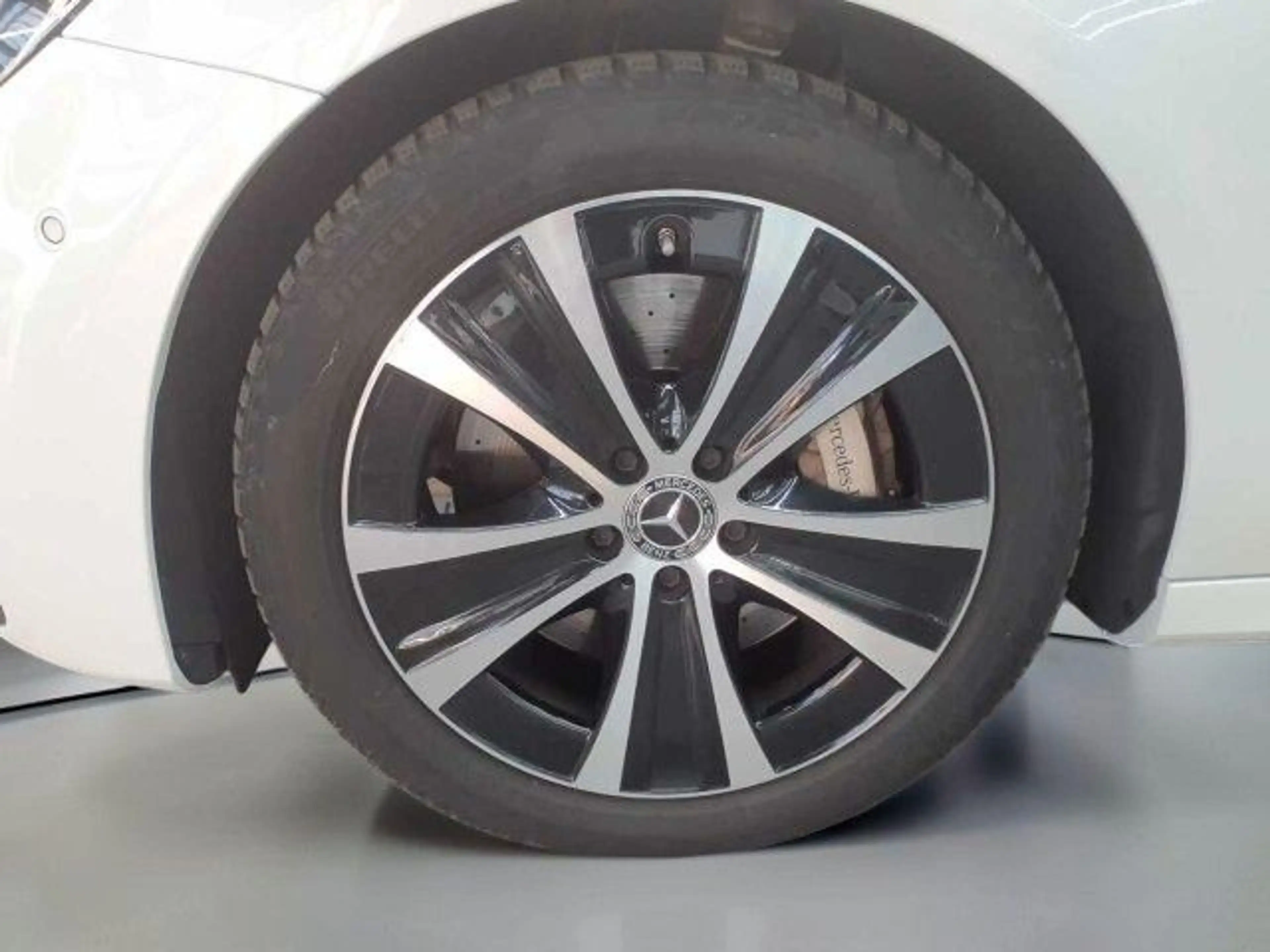 Mercedes-Benz E 400 d T 4M AMG Line PANO*ACC*BURM*HEAD*STHZ*360 — photo 8