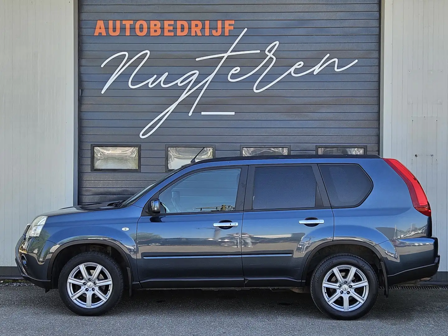 Nissan X-Trail 2.0 dCi SE 4WD|Standkachel|Key less|Camera Azul - 2