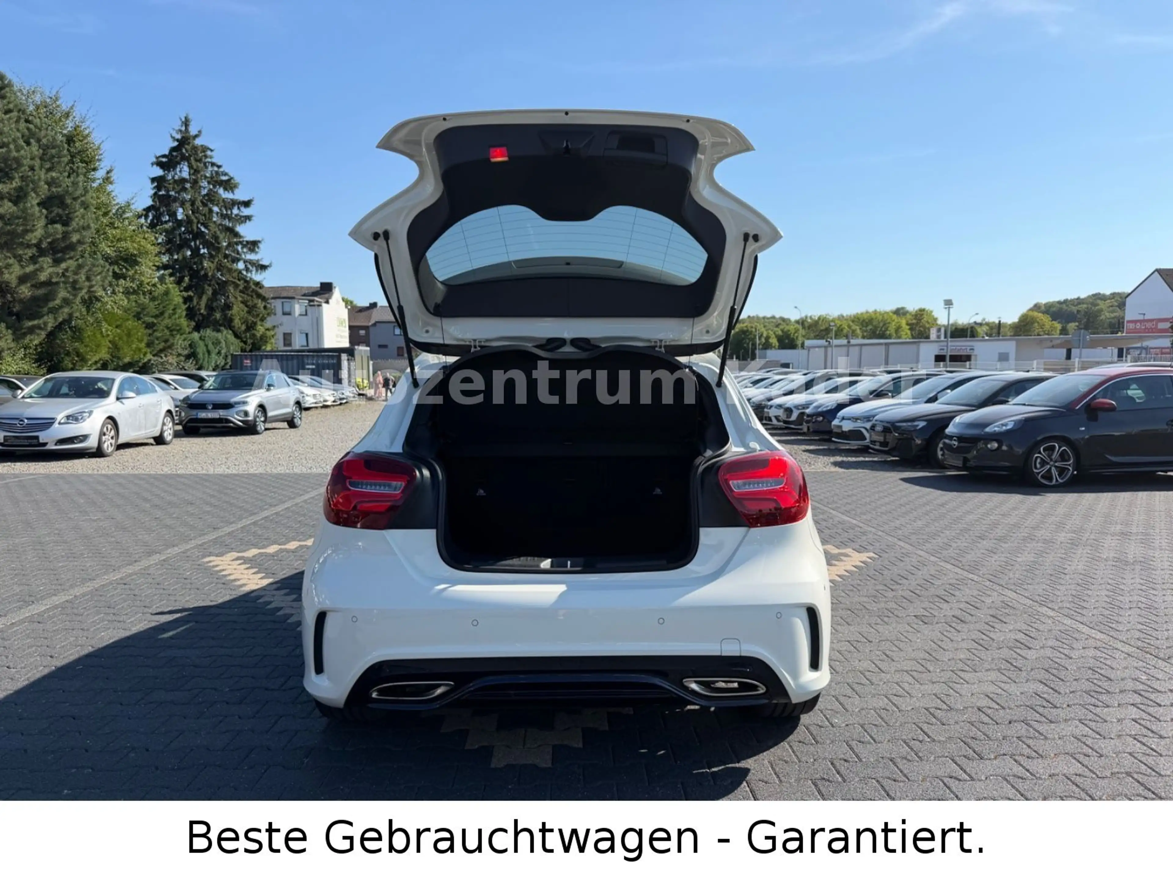Mercedes-Benz A 200 Peak*AMG Line*LED*Navi*PDC*Night Paket* — photo 14