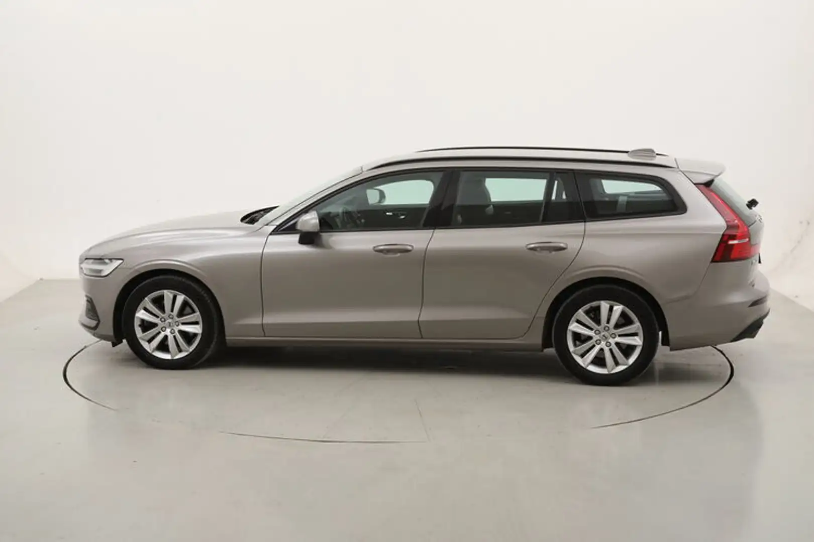 Volvo V60 B4 Momentum Business 2.0 Mild Hybrid 197CV Gris - 2