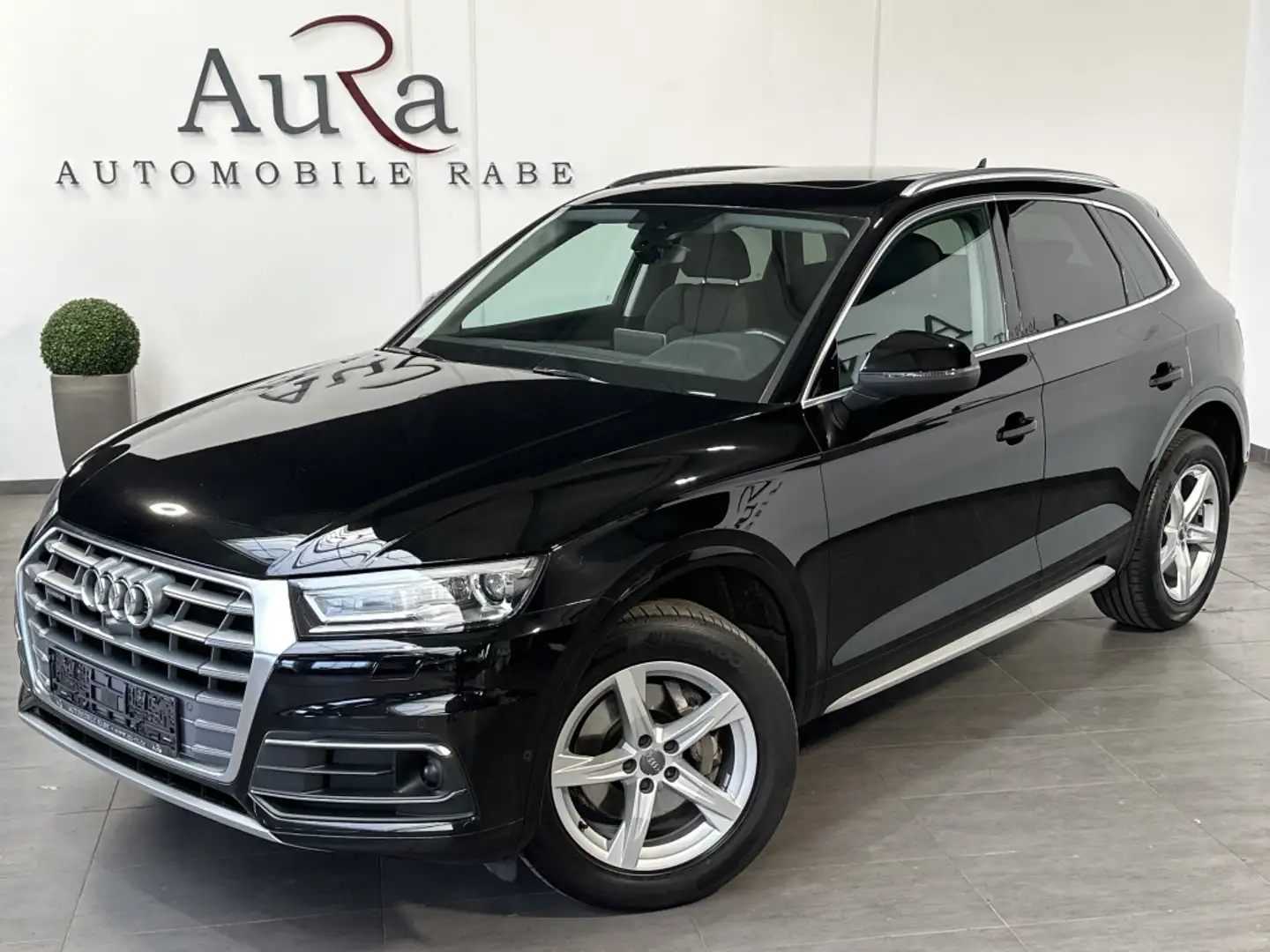 Audi Q5 40 TDI Qu Sport NAV+XEN+KAM+B&O+PANO+CARPLAY Schwarz - 1