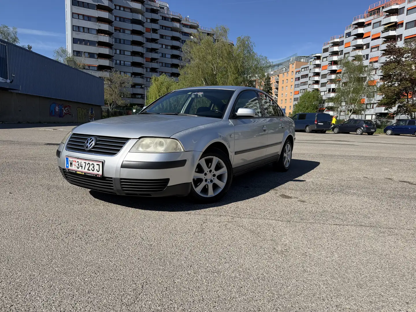 Volkswagen Passat 1,9 TDI PD Highline - 1