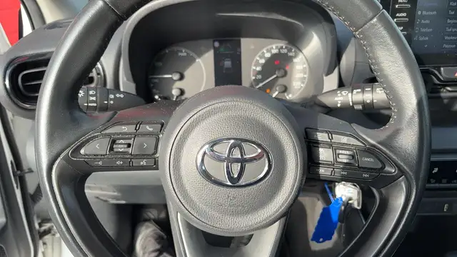 Toyota Yaris view 7