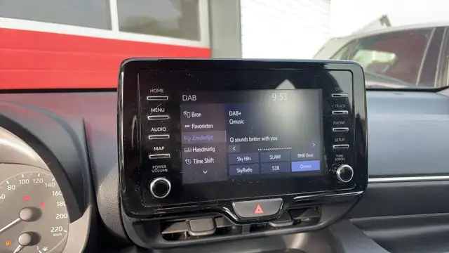 Toyota Yaris view 11