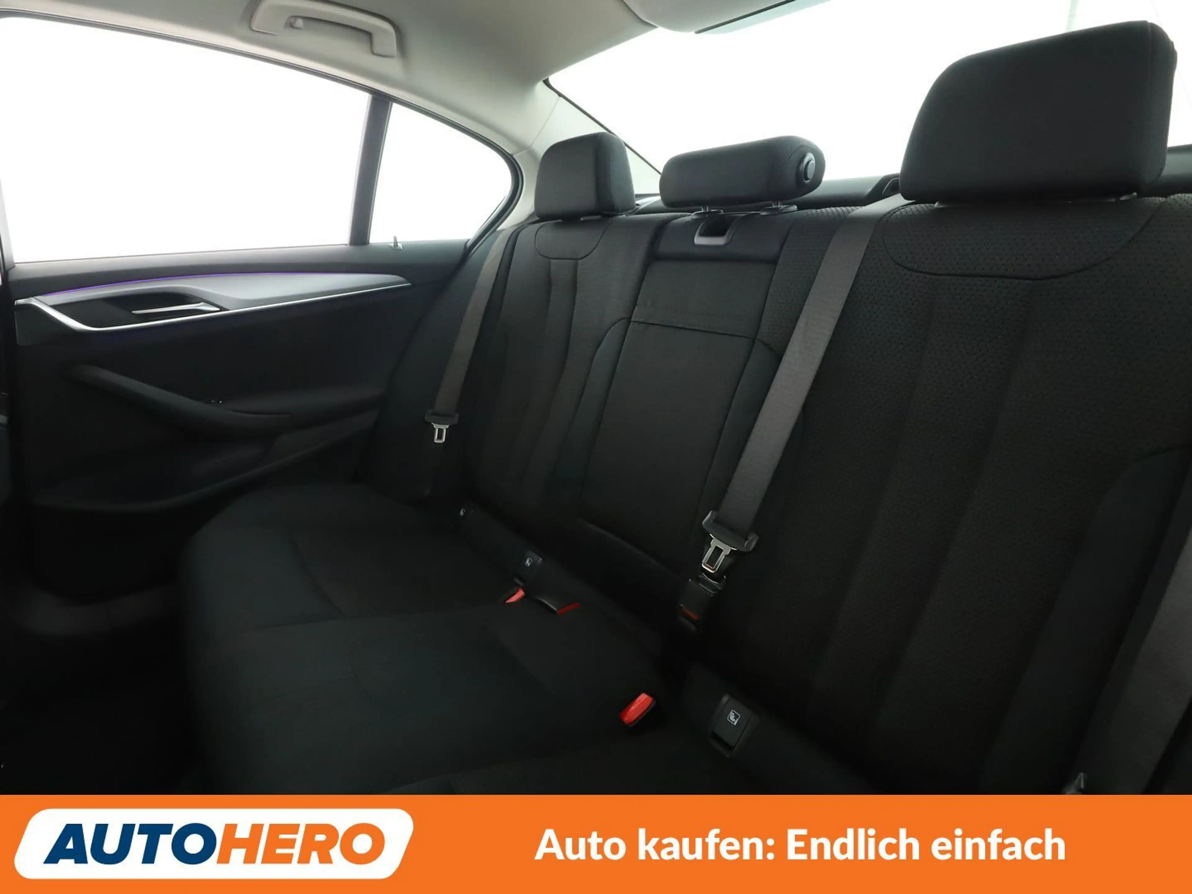 BMW 545 545e xDrive Aut.*NAVI*LED*360CAM*HUD*SHZ*ACC* — photo 14