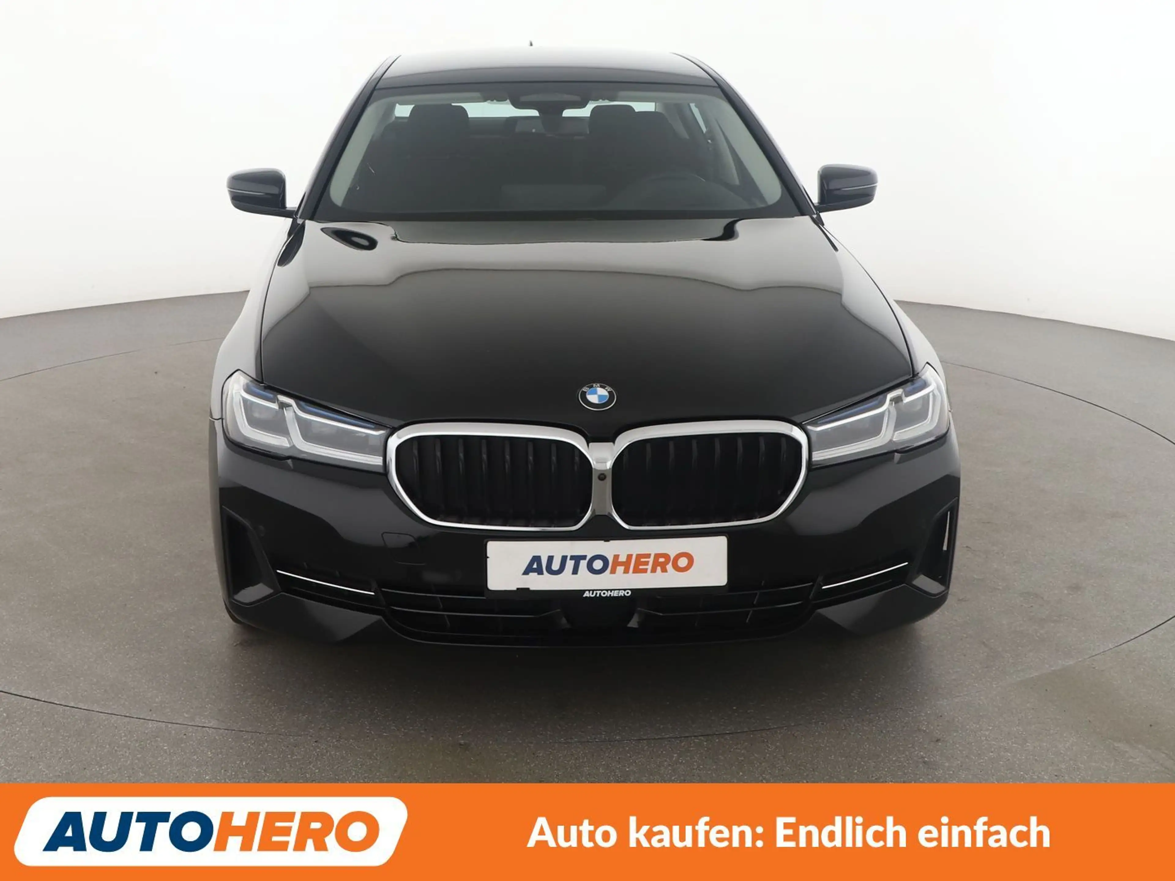 BMW 545 545e xDrive Aut.*NAVI*LED*360CAM*HUD*SHZ*ACC* — photo 9
