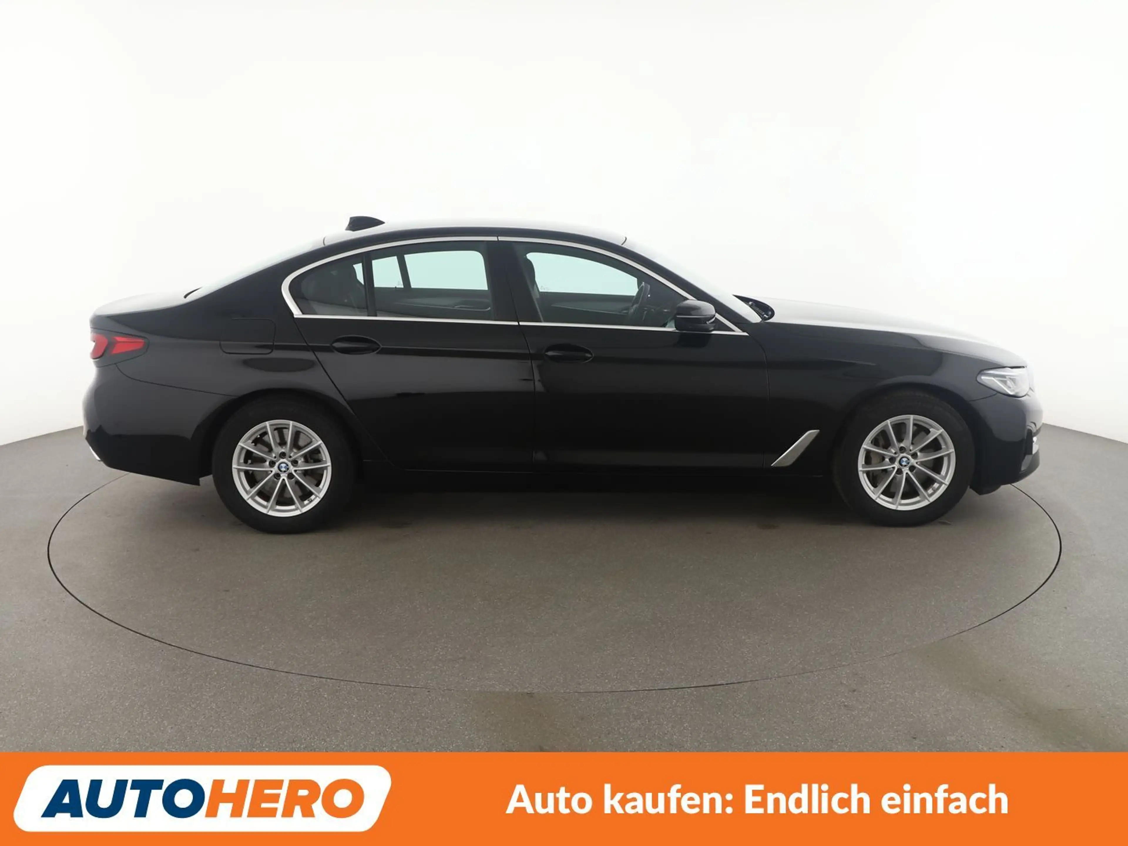 BMW 545 545e xDrive Aut.*NAVI*LED*360CAM*HUD*SHZ*ACC* — photo 7
