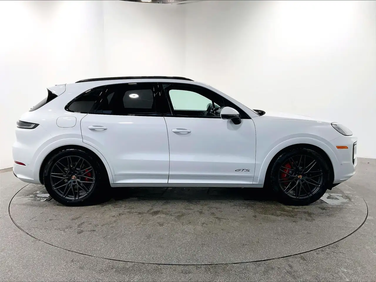 Porsche Cayenne снимка Porsche Cayenne