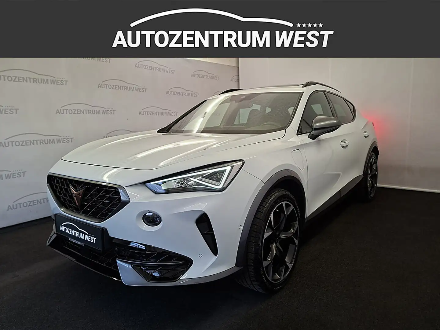 CUPRA Formentor VZ 1,4 e-Hybrid 150/245PS DSG...Pano/NAVI/LED Weiß - 1