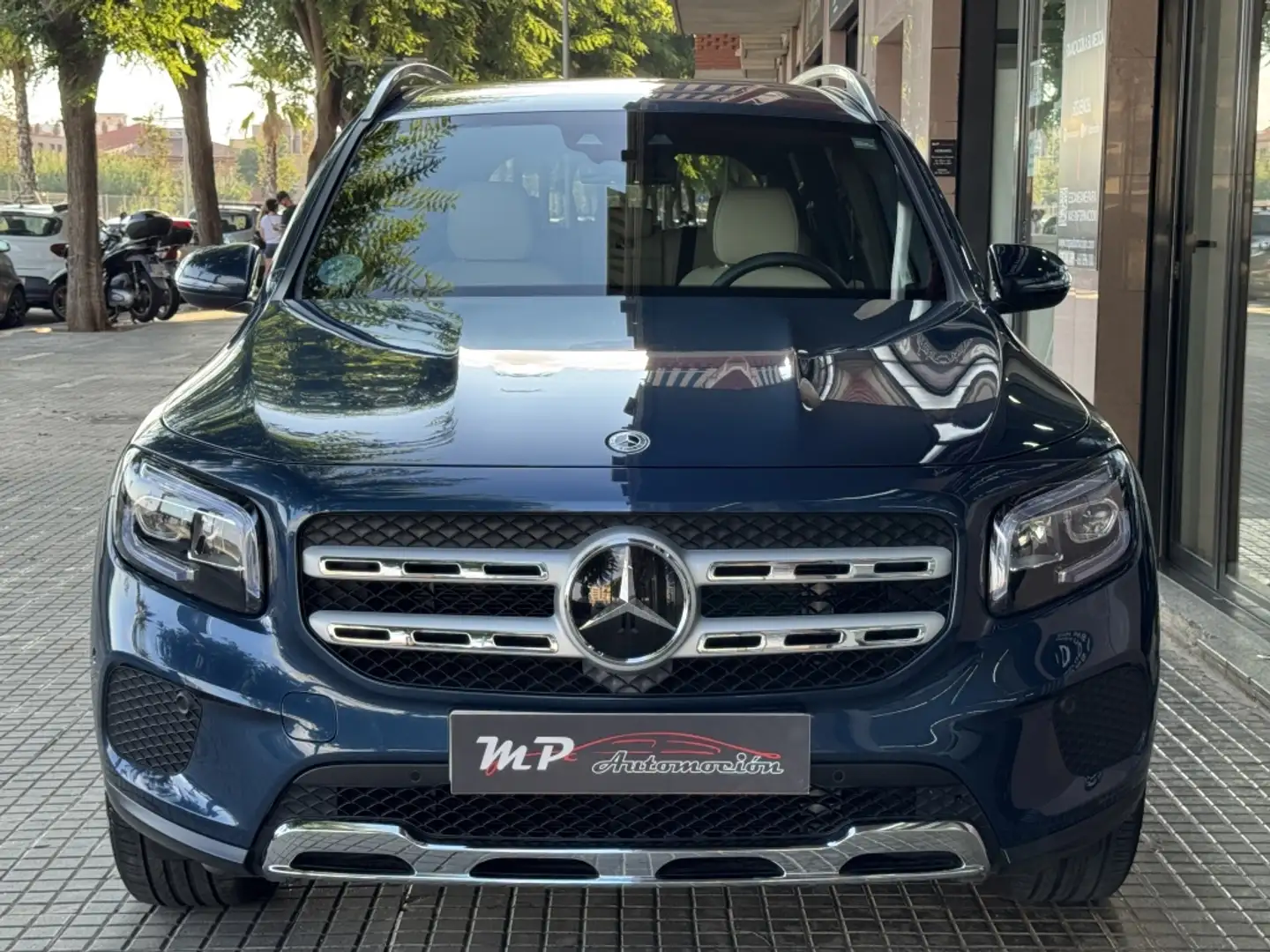 Mercedes-Benz GLB 220 220d 4Matic 8G-DCT Blauw - 2