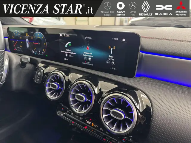 Mercedes-Benz CLA view 10
