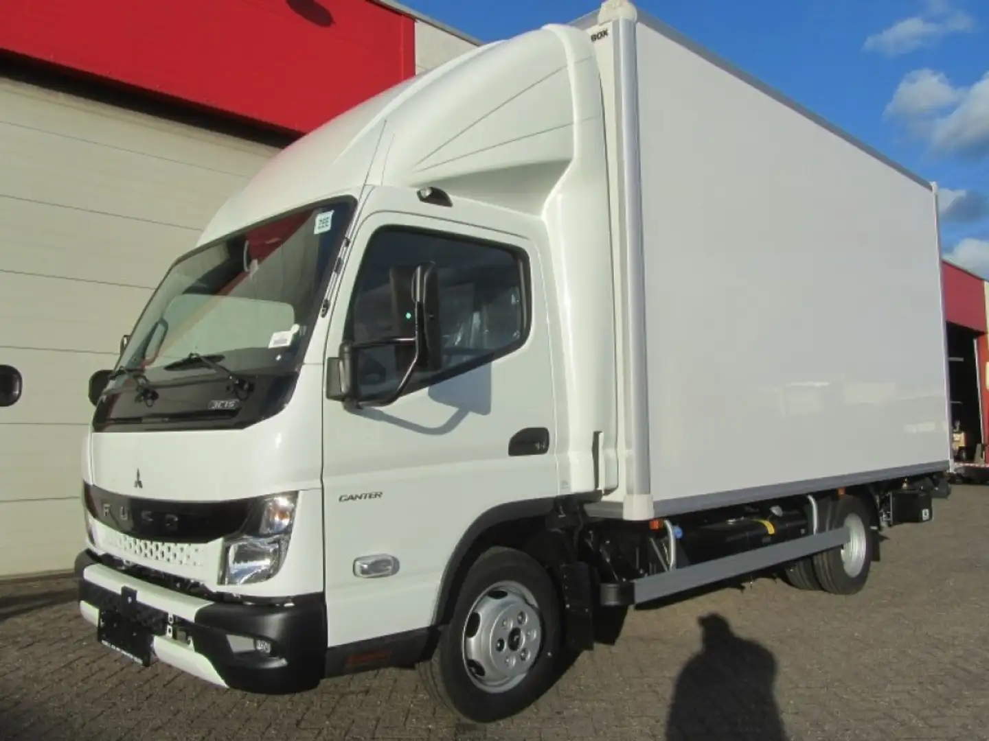 Mitsubishi Canter 3C15 - UIT VOORRAAD LEVERBAAR! bijela - 1