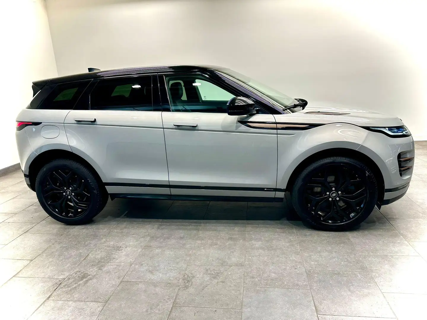 Land Rover Range Rover Evoque 2.0 P200 AWD R-Dynamic Silber - 2