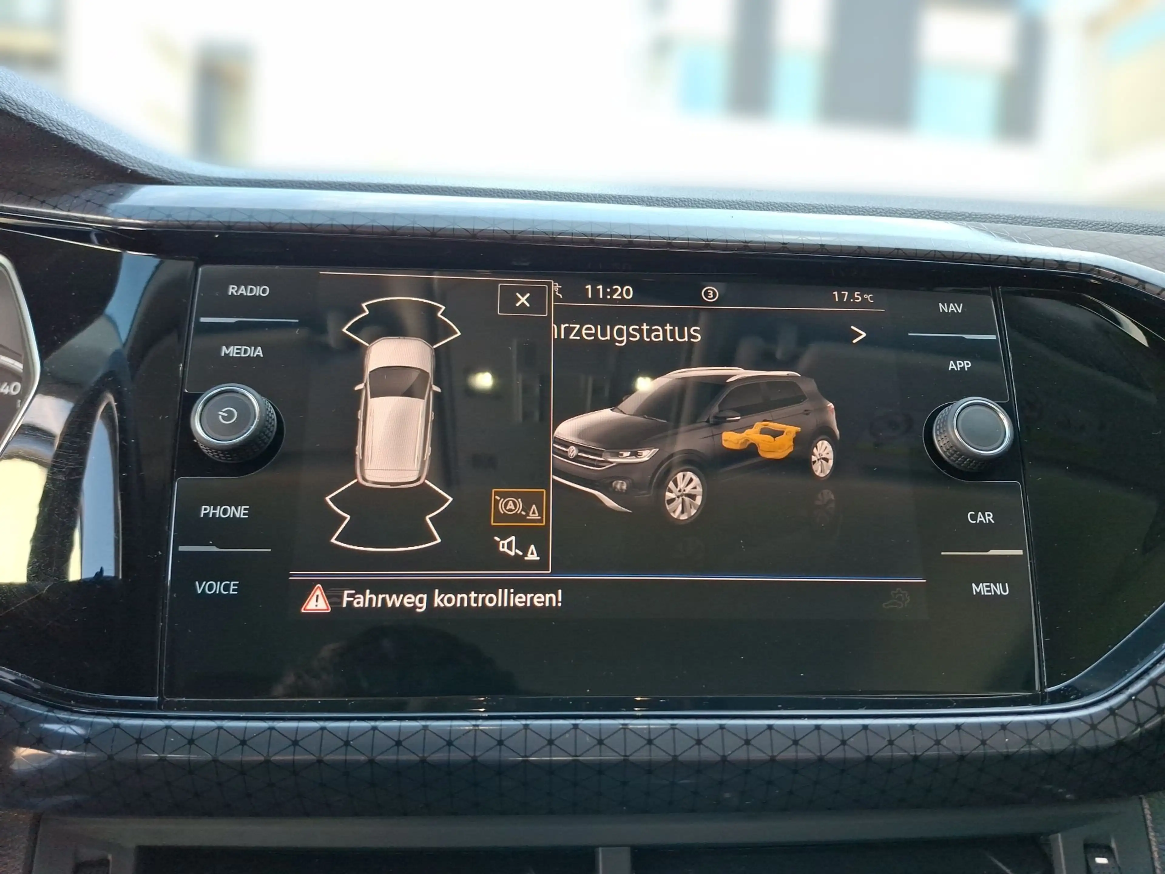 Volkswagen T-Cross 1.0 TSI Style ACC+LED+SHZ+Winterp.+LM — photo 14