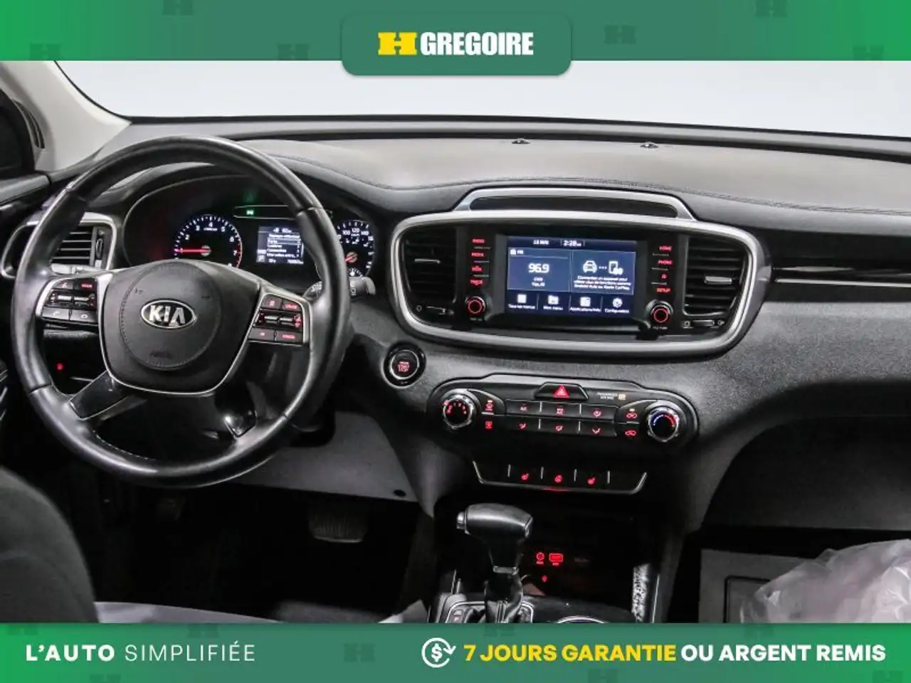 Kia Sorento снимка Kia Sorento