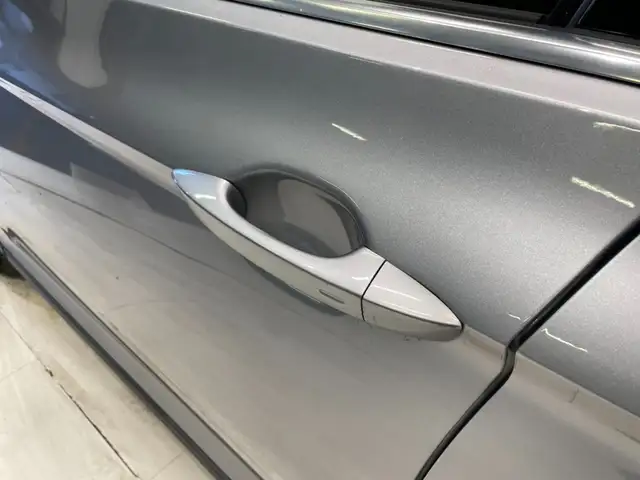 Volkswagen Passat Alltrack view 30