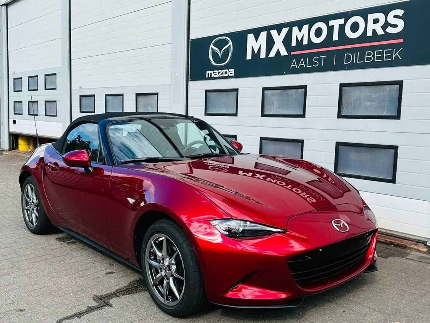 Mazda MX-5 SKYACTIV-G SkyCruise !!!AMPER 2500 KM!!! Rouge - 2