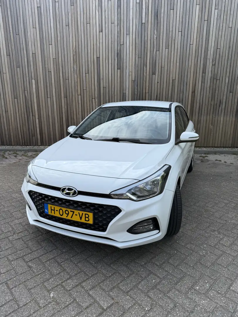Hyundai i20 1.0 T-GDI i-Motion Wit - 1