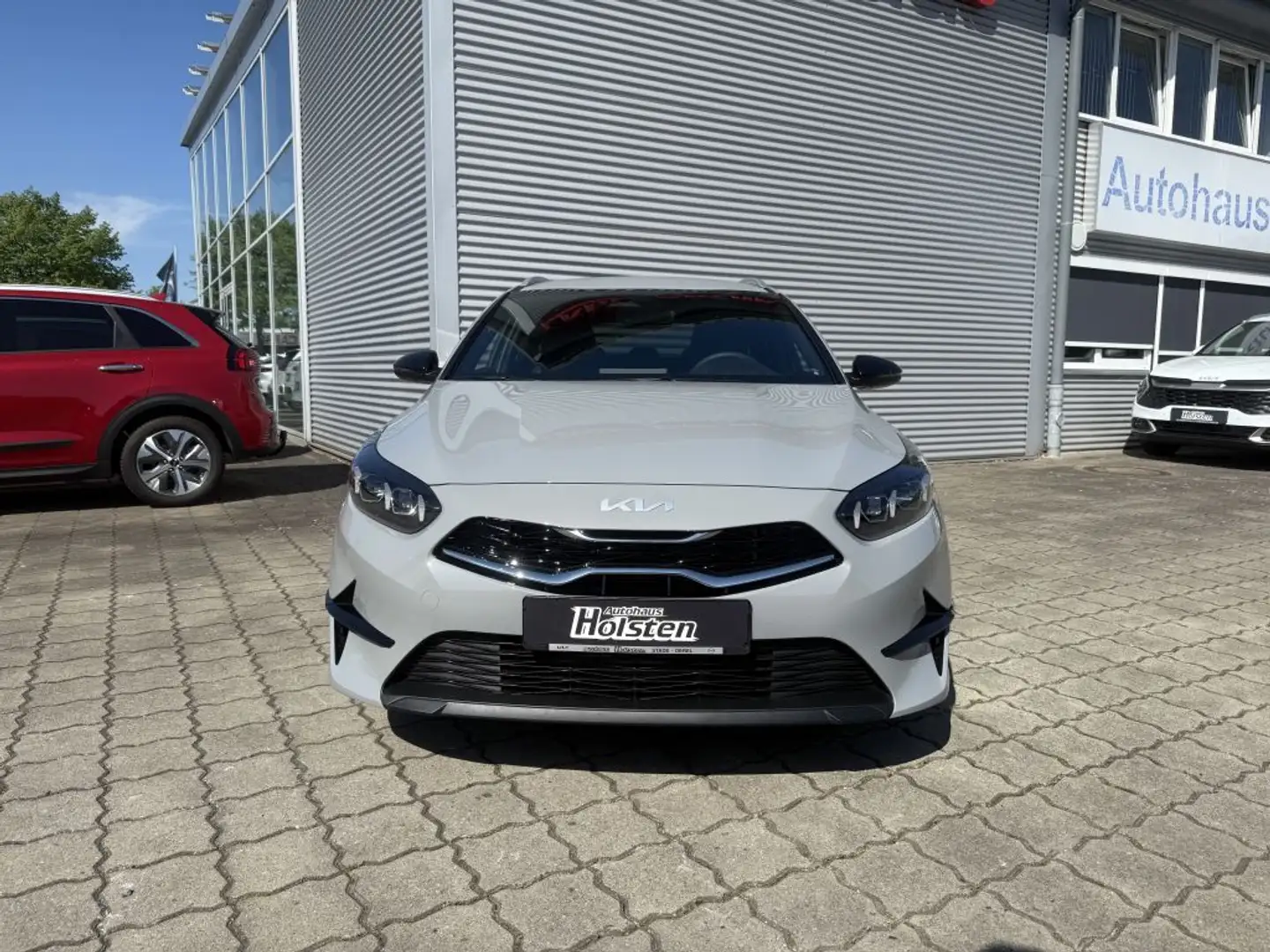 Kia Ceed / cee'd SW 1.5 T-GDI OPF Nightline Edition (CD) Grau - 2