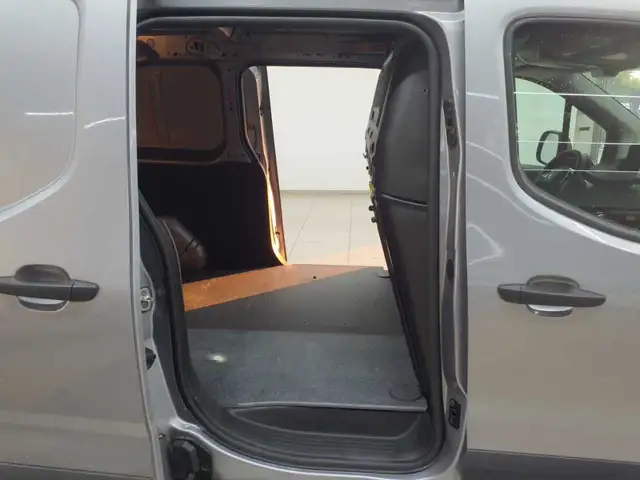 Peugeot Partner view 8