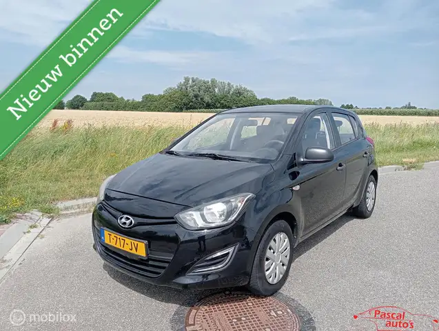 Hyundai i20 1.2i i- Drive Airco nw koppeling apk
