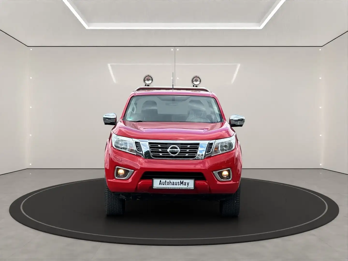 Nissan Navara NP300 N-Connecta King Cab 4x4 Rood - 2