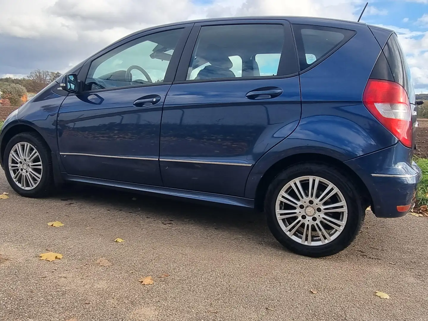Mercedes-Benz A 200 A 200 Classic Blau - 2