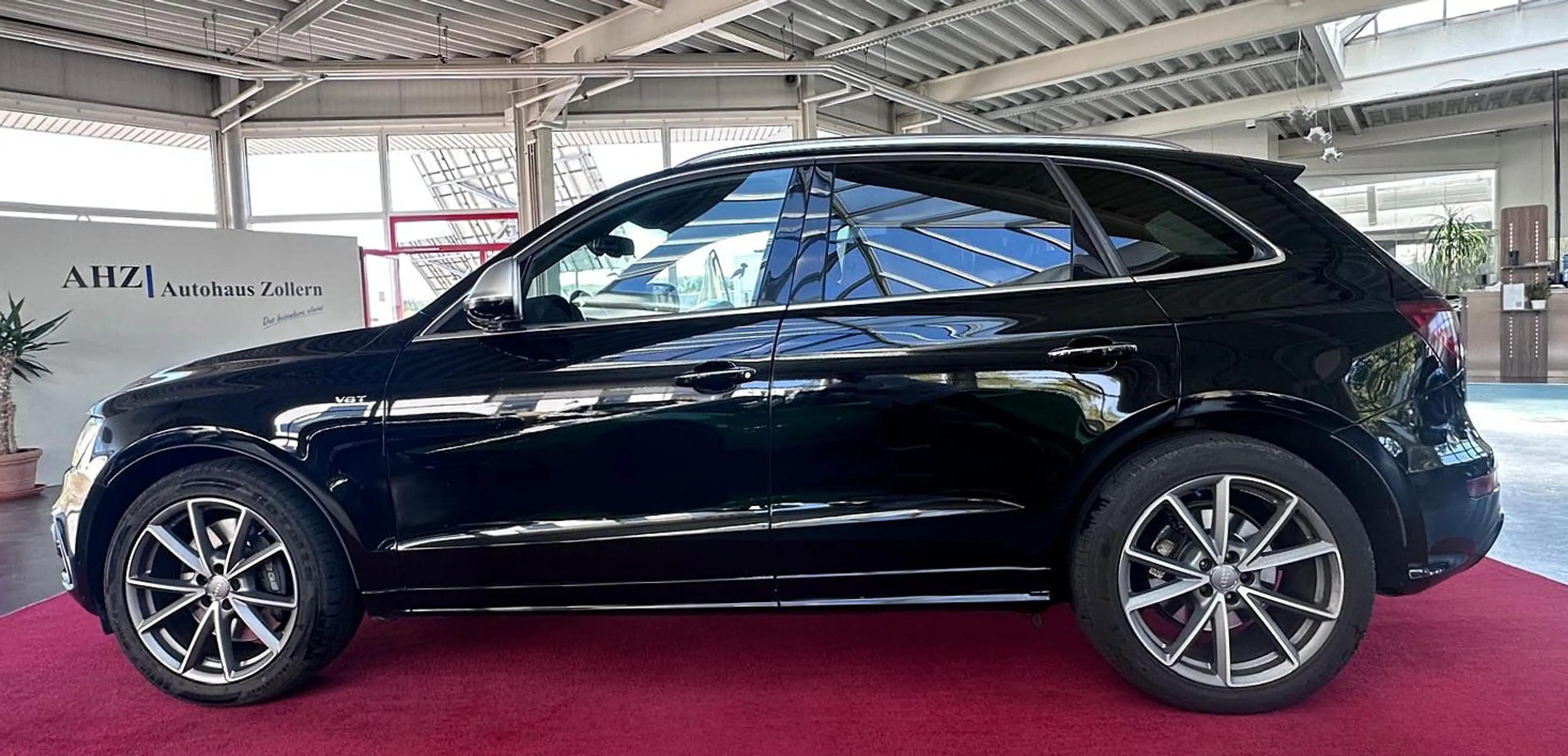 Audi SQ5 3.0 TDI competition quattro AHK PANO STANDHZ — photo 4