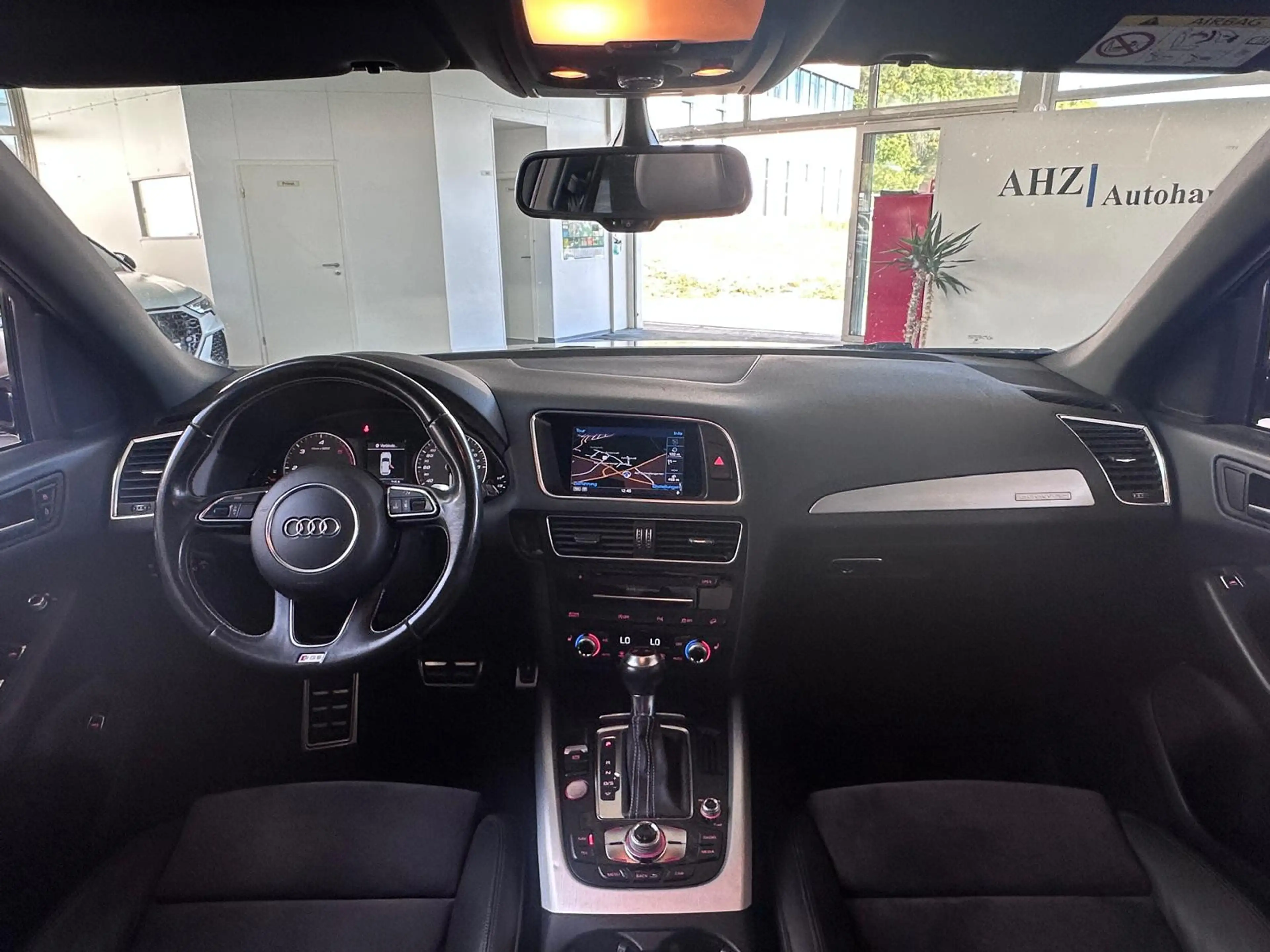 Audi SQ5 3.0 TDI competition quattro AHK PANO STANDHZ — photo 9