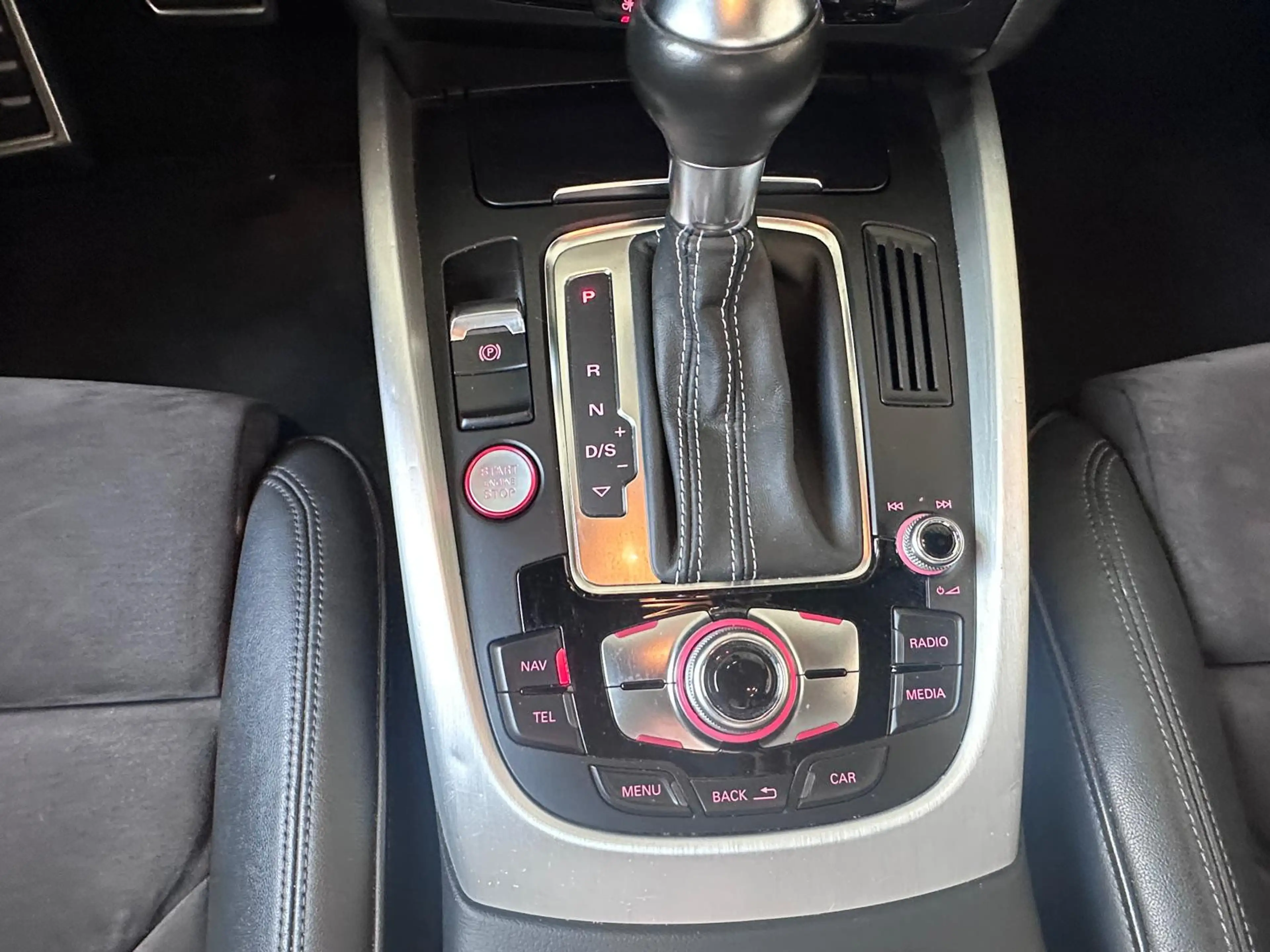 Audi SQ5 3.0 TDI competition quattro AHK PANO STANDHZ — photo 13
