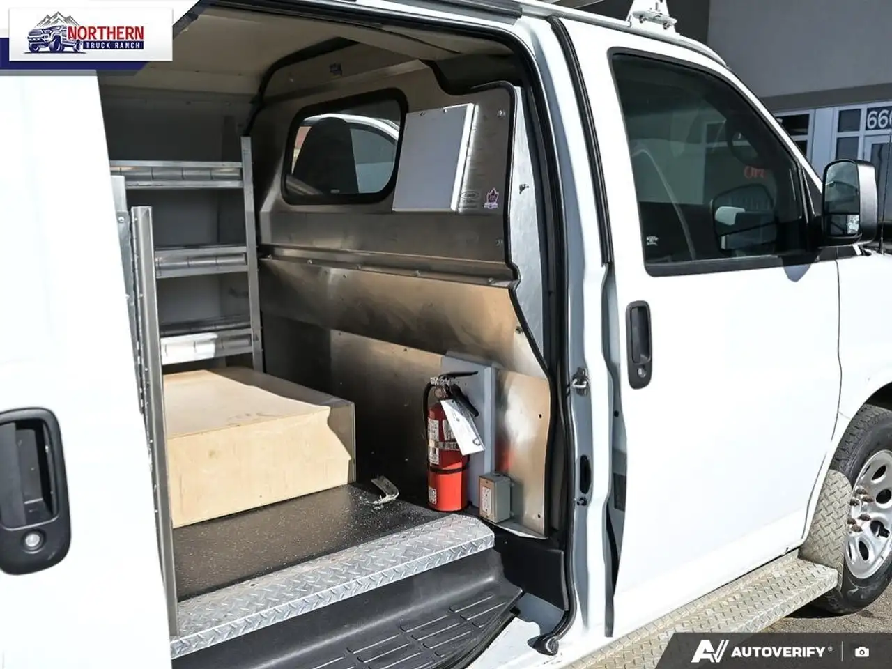 Chevrolet Express 1500 снимка Chevrolet Express 1500