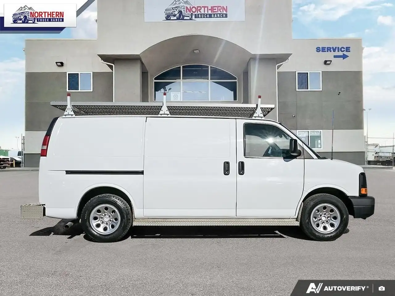 Chevrolet Express 1500 снимка Chevrolet Express 1500