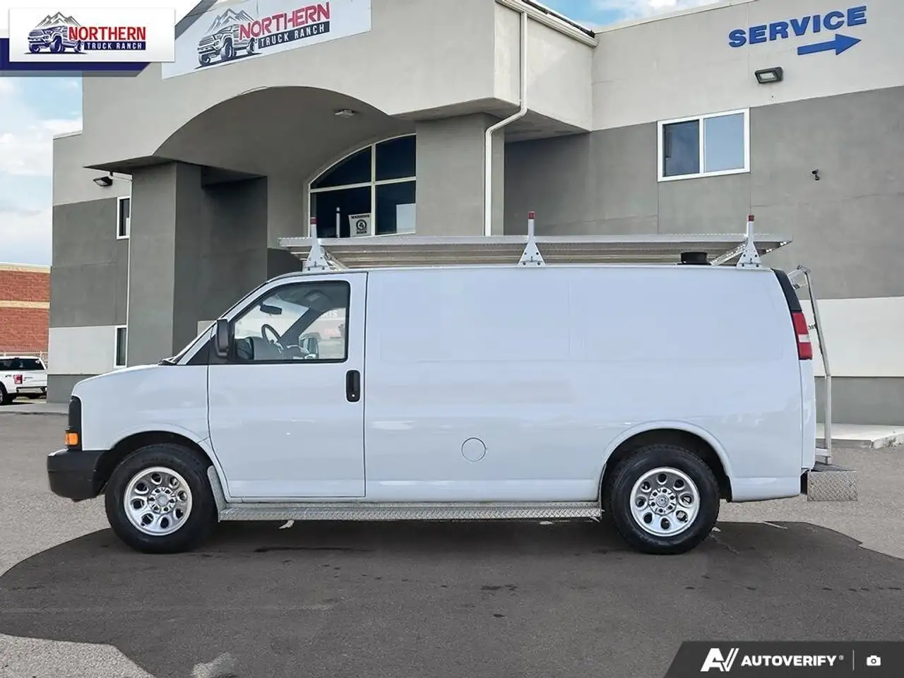 Chevrolet Express 1500 снимка Chevrolet Express 1500