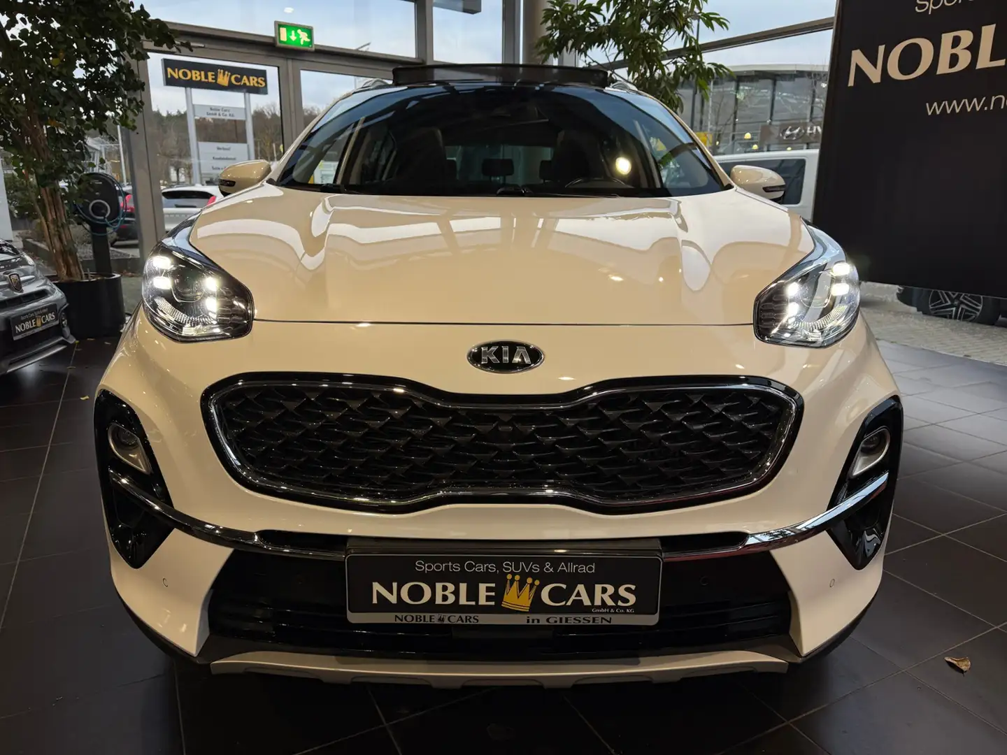 Kia Sportage Platinum Edition AWD PANO 360° ACC Weiß - 2