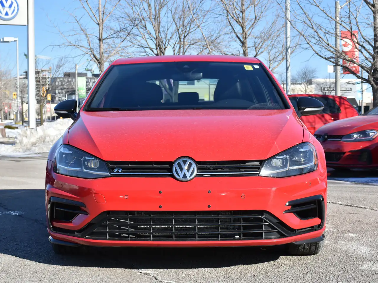 Volkswagen Golf R снимка Volkswagen Golf R