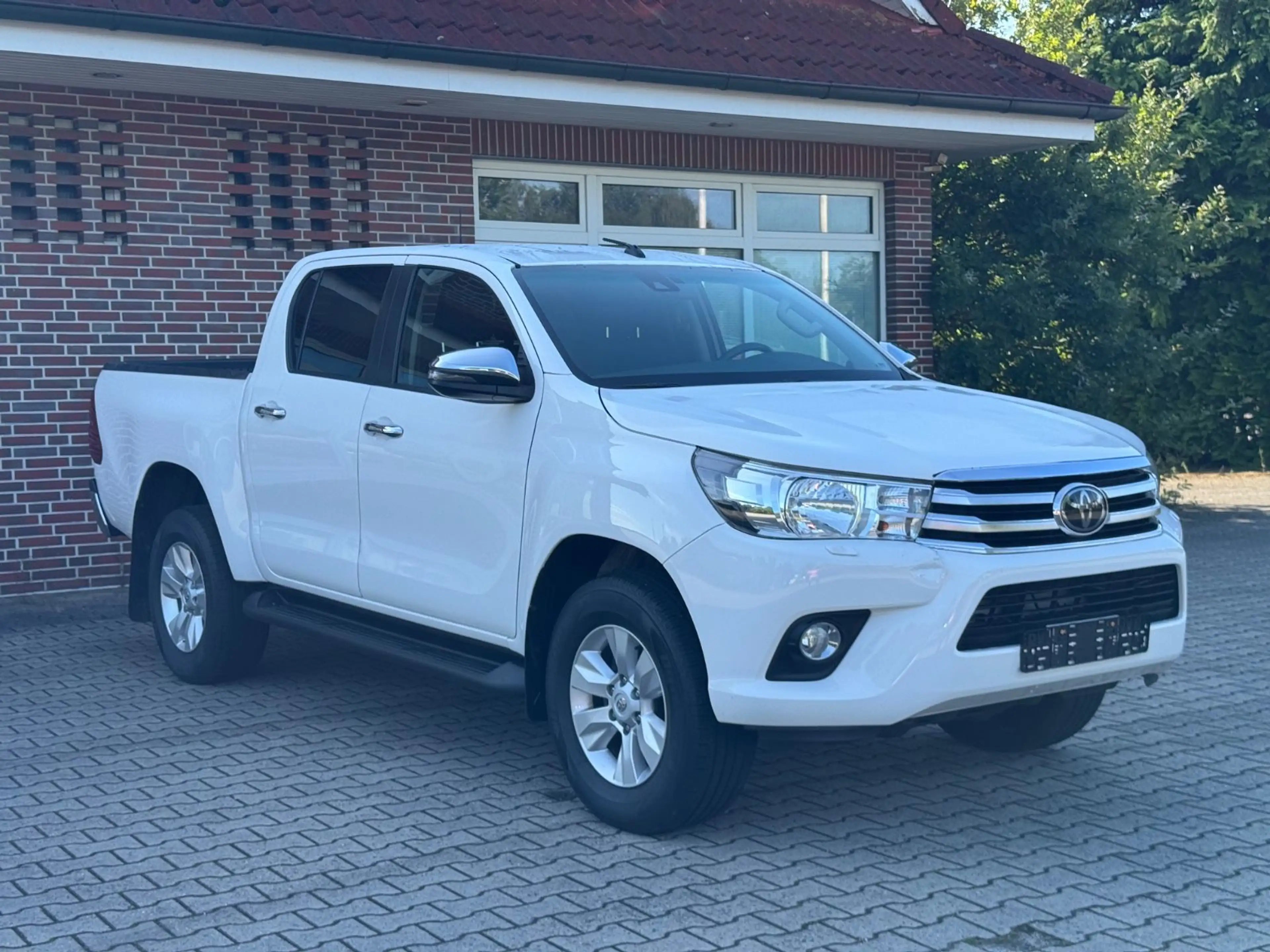 Toyota Hilux Double Cab Duty 4x4*R-KAMERA*AHK* — photo 7