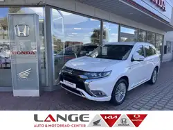Mitsubishi Outlander 2.4 PHEV Plus 4WD 360 Kamera Anhängerkupplung Appl