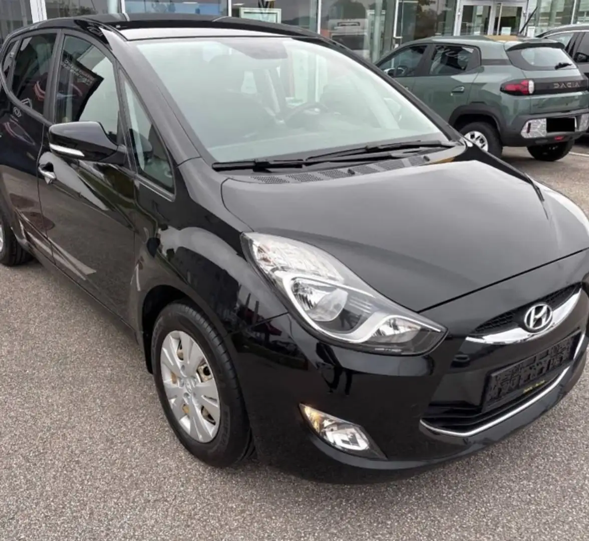 Hyundai iX20 1.4 CRDI Comfort Noir - 2
