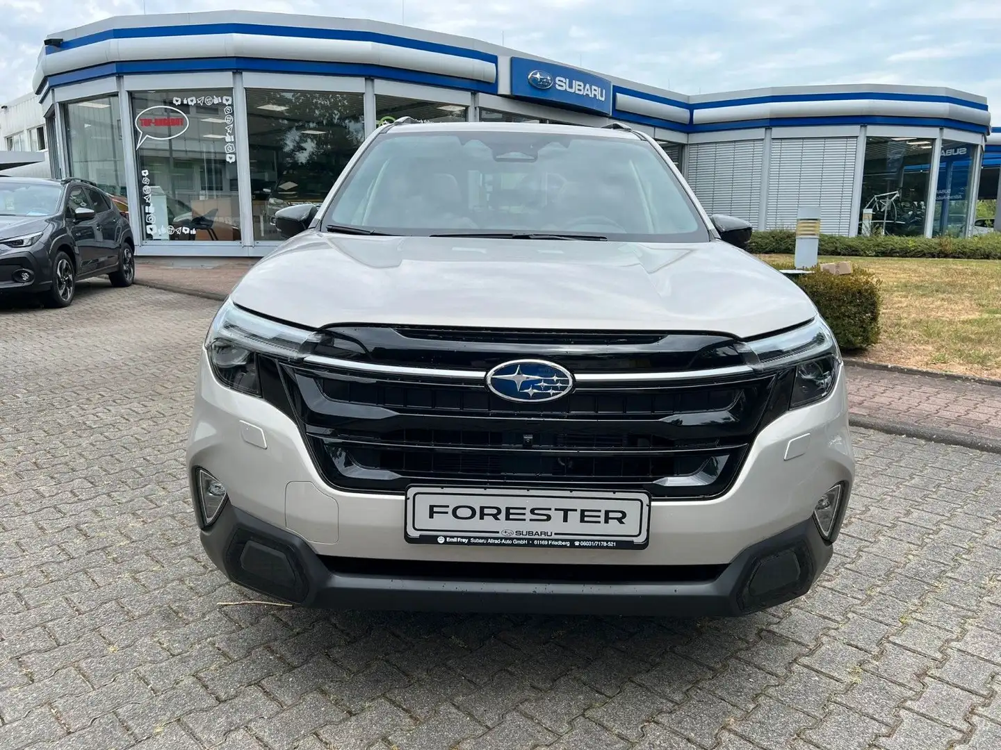 Subaru Forester 2.0 Platinum MJ 25 Argent - 2