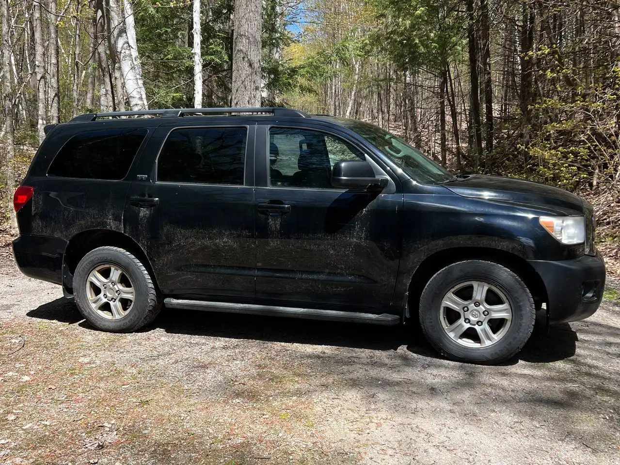 Toyota Sequoia снимка Toyota Sequoia