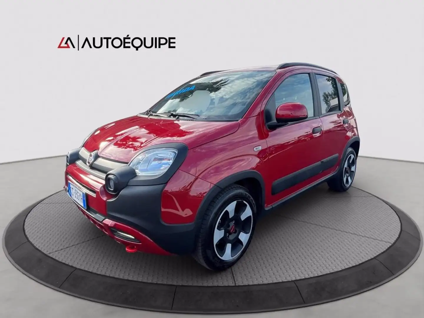 Fiat Panda 1.0 firefly hybrid Cross s&s 70cv 5p.ti Rojo - 1