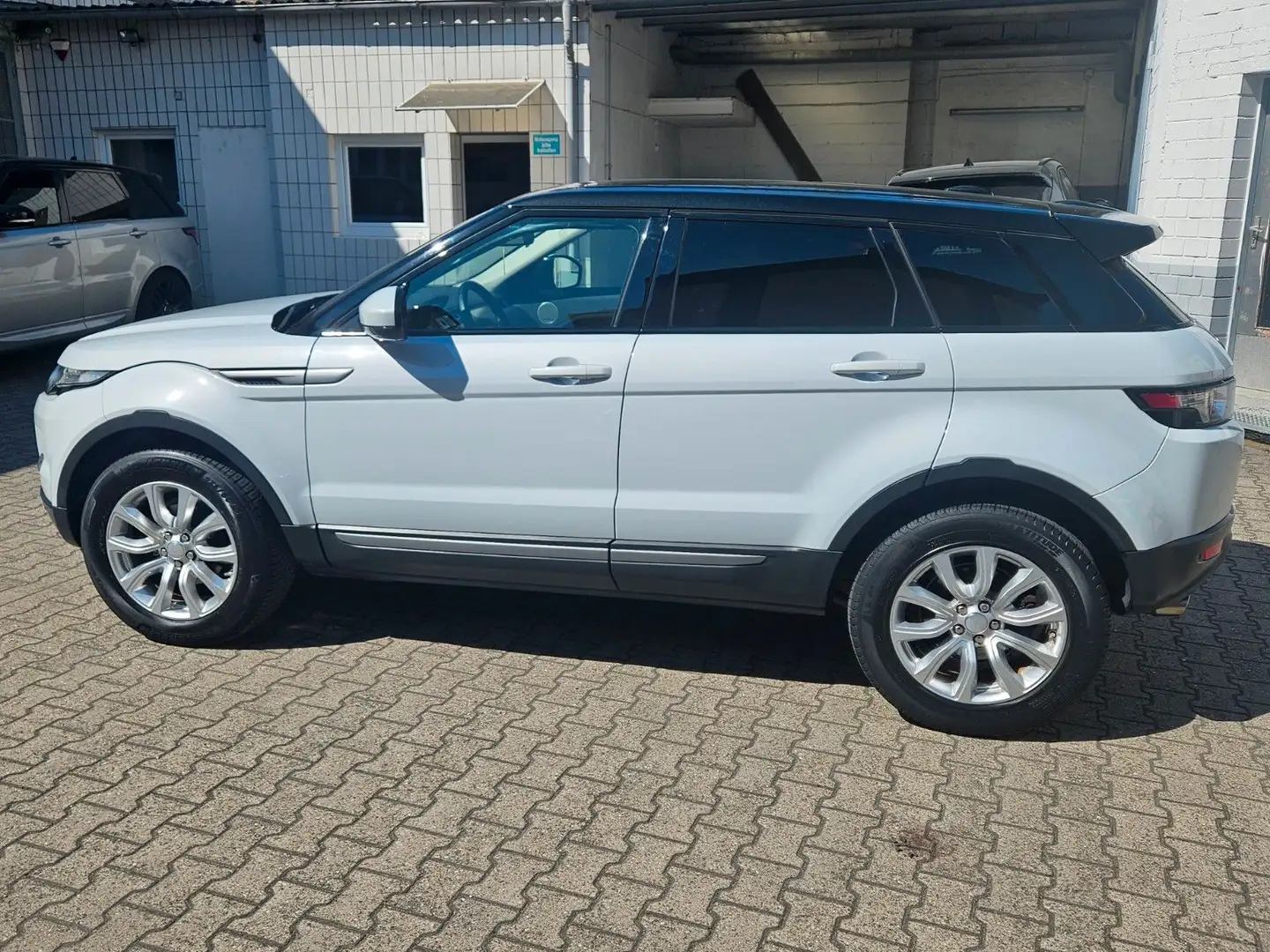 Land Rover Range Rover Evoque Pure Leder/Navi/PDC/LED Blanc - 2