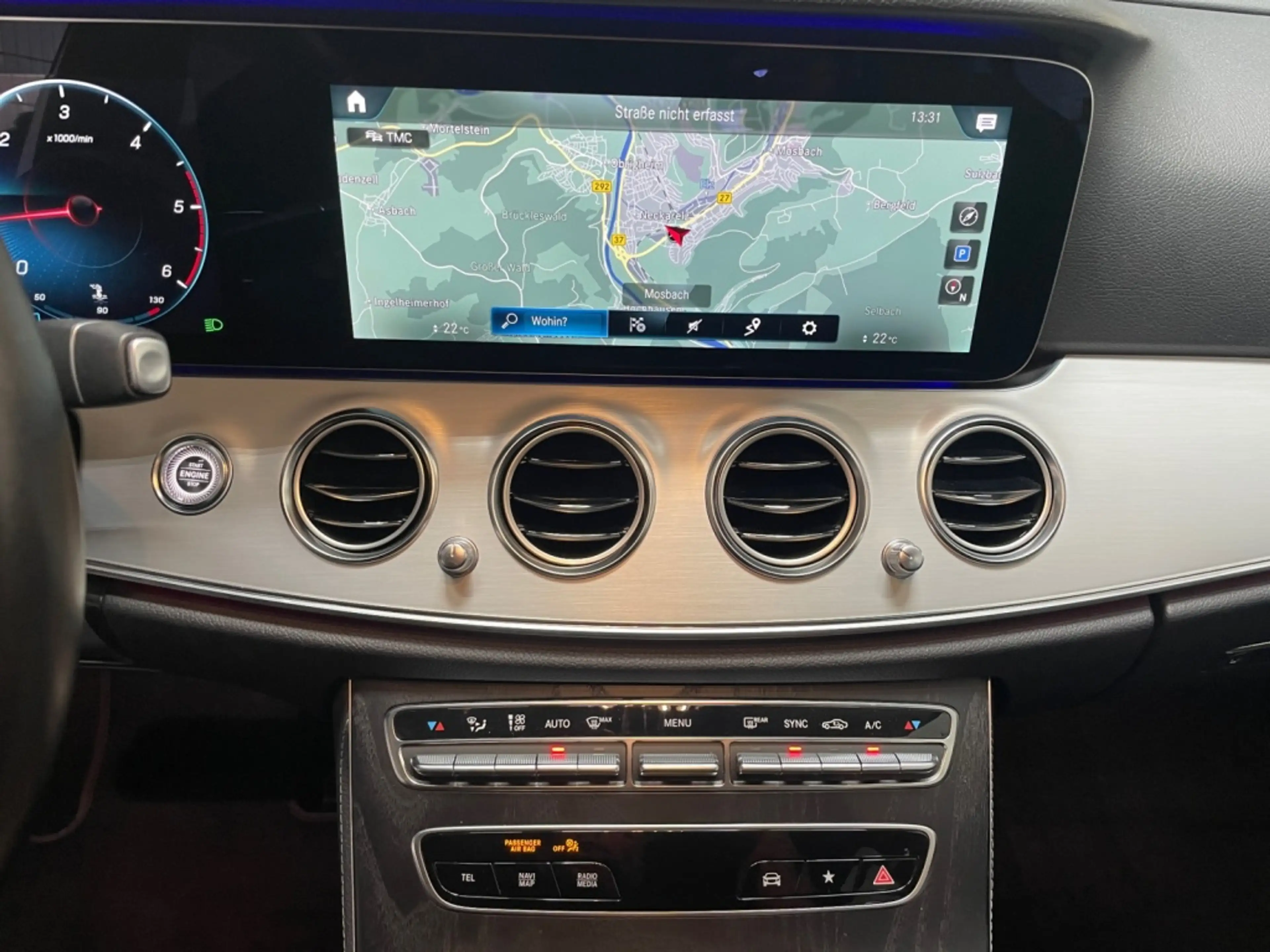 Mercedes-Benz E 200 d T Avantgarde Avantgarde+MBUX+Night+Wide — photo 14